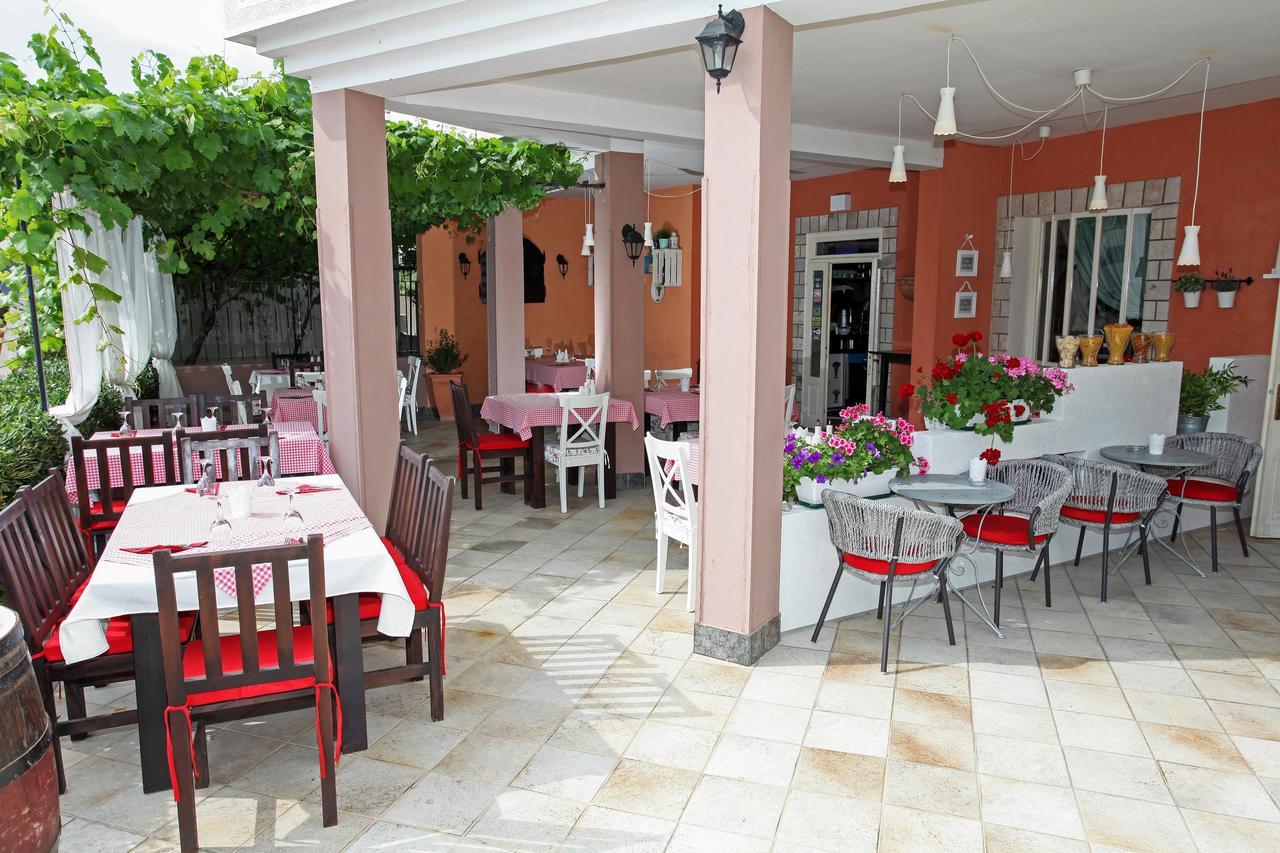 Rooms Villa Padre Pag Town Dış mekan fotoğraf